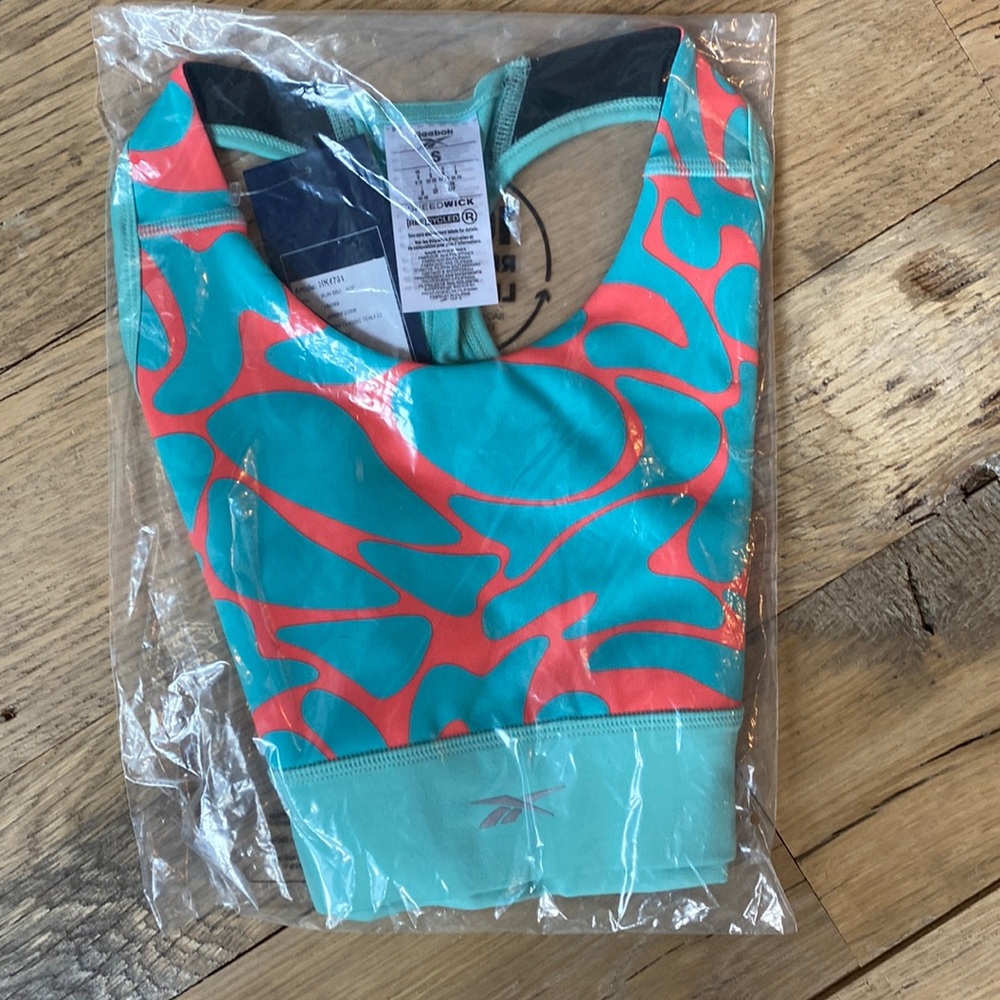 NWT- REEBOK SPORTS BRA- RUNNING 💙